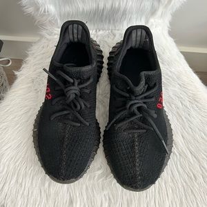 Yeezy boost 350 v2 black and red
